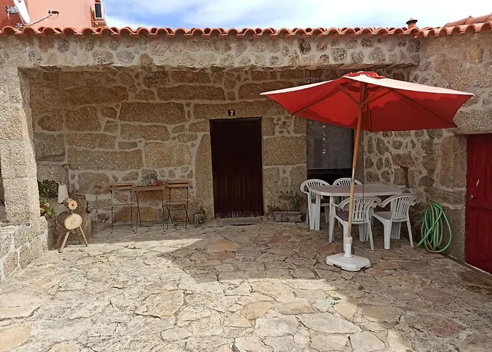 Casa Da Azenha Ii * Sabugal